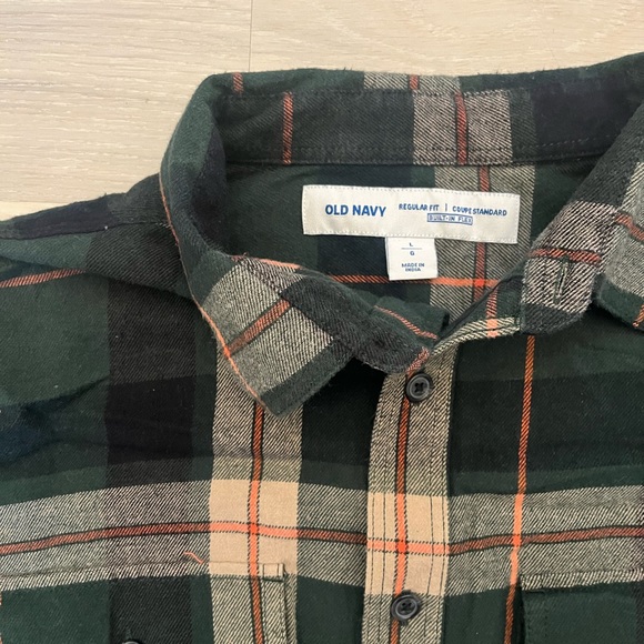 Men’s Large Button-Up Flannel - Picture 2 of 4